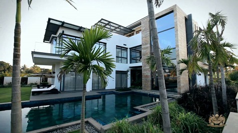 Prestige Golfshire, Rs. 11.4 Crores, Devanahalli